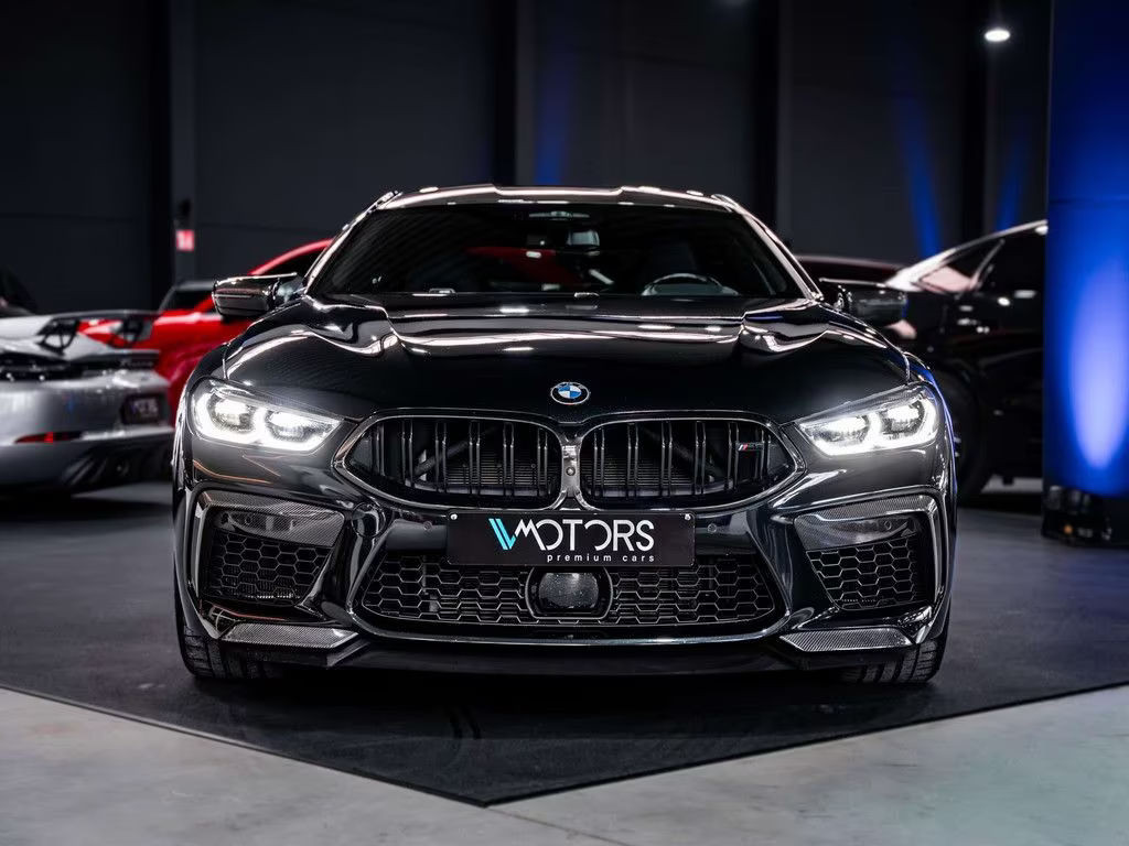 BMW M8