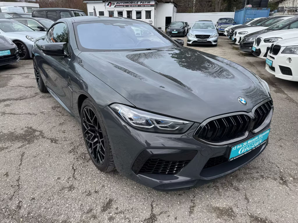 BMW M8 2023 Benzine