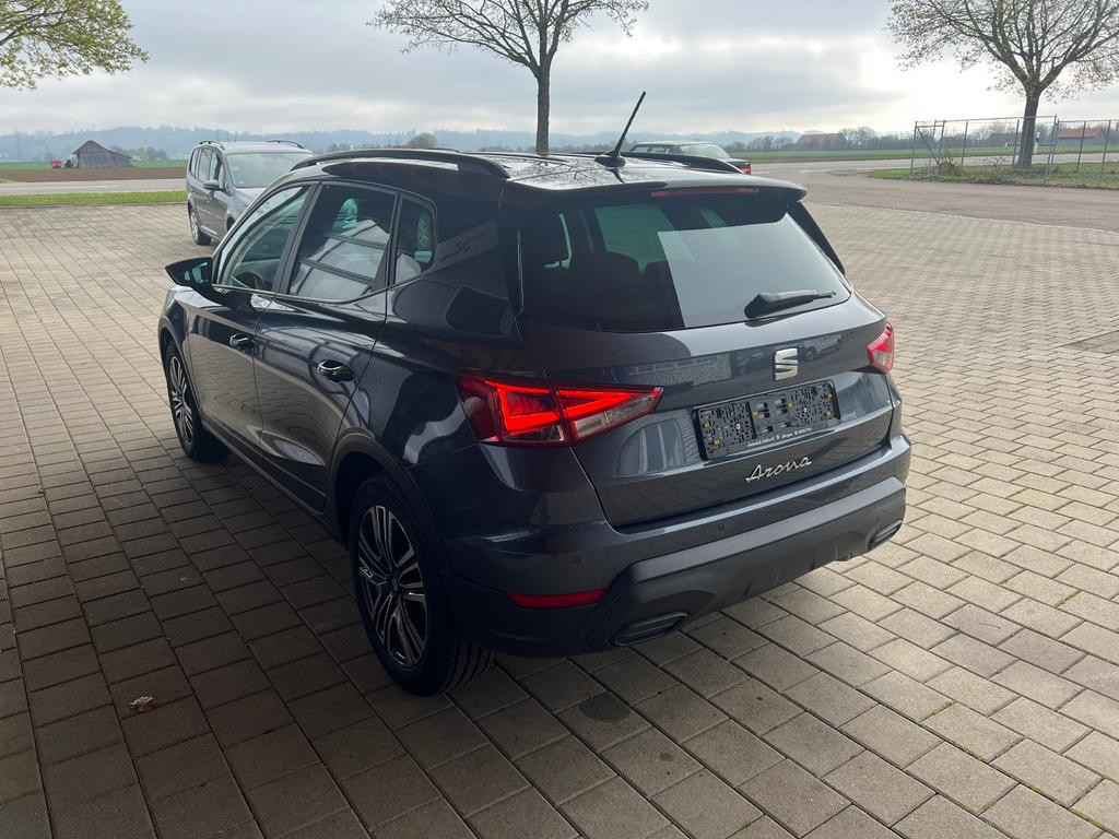 Seat Arona