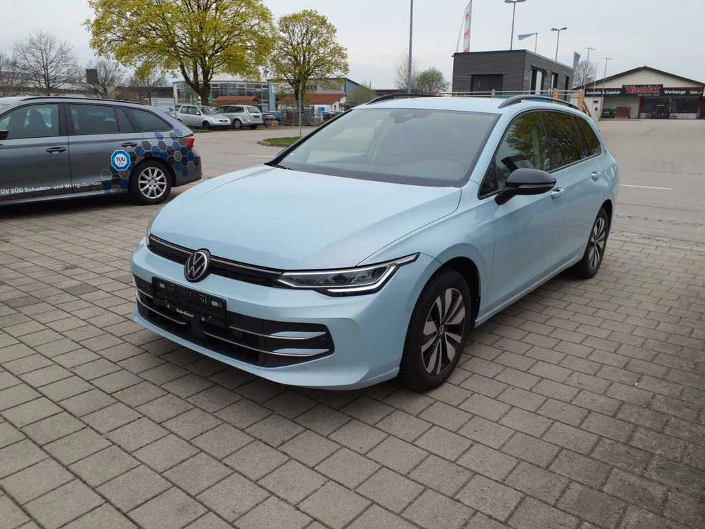 Volkswagen Golf 2025 Benzine