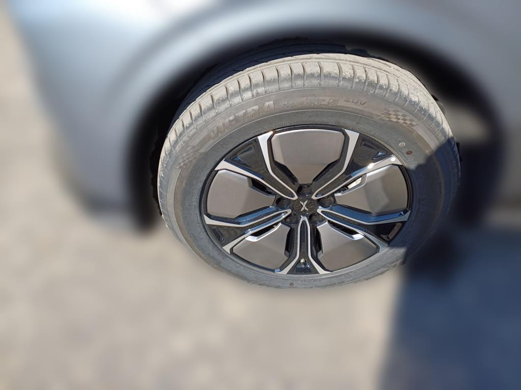 Xpeng G9