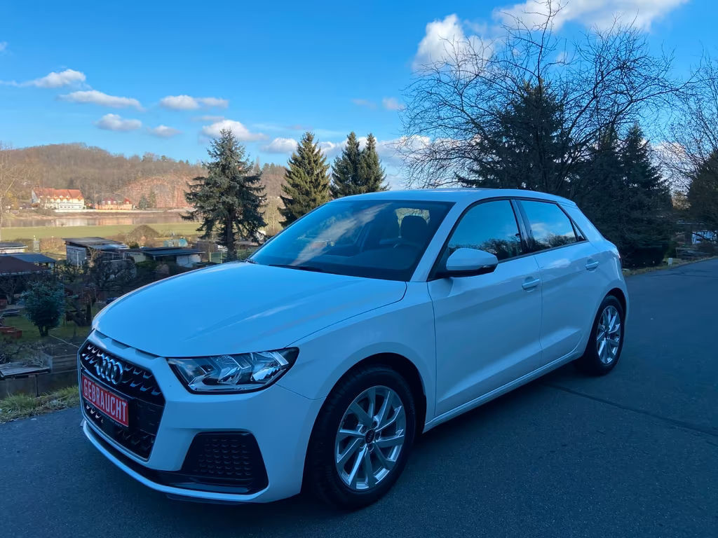Audi A1 2023 Benzine