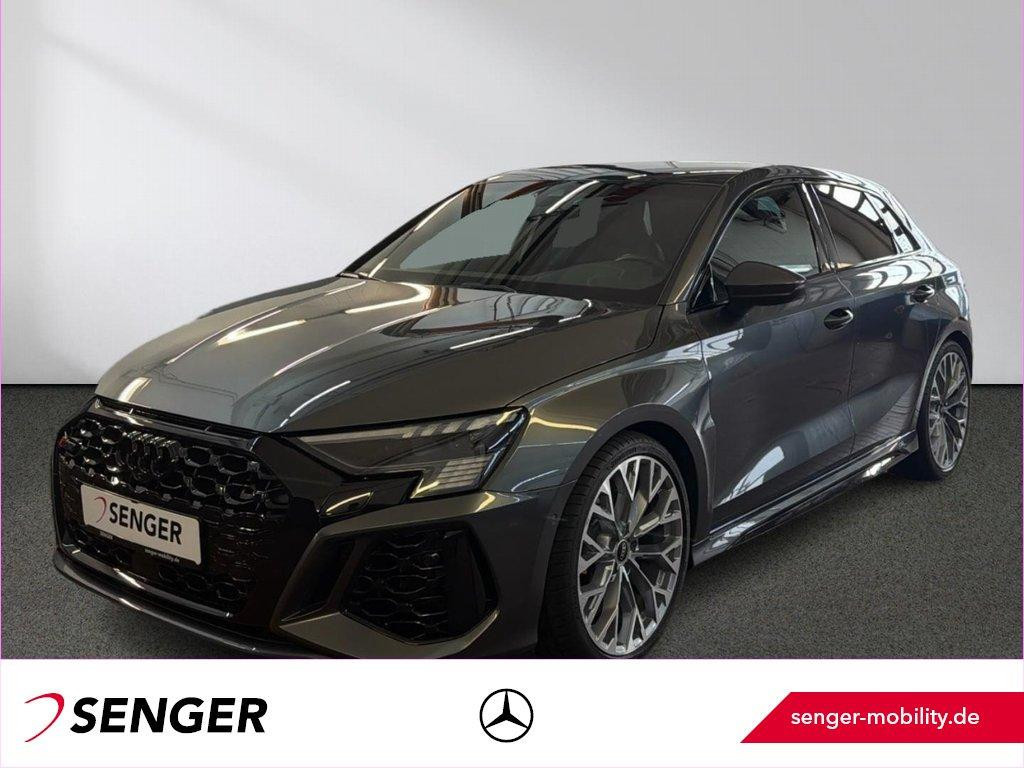 Audi RS3 2023 Benzine