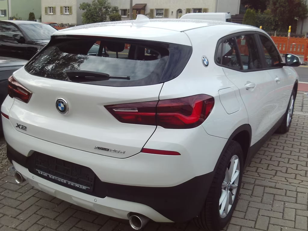 BMW X2