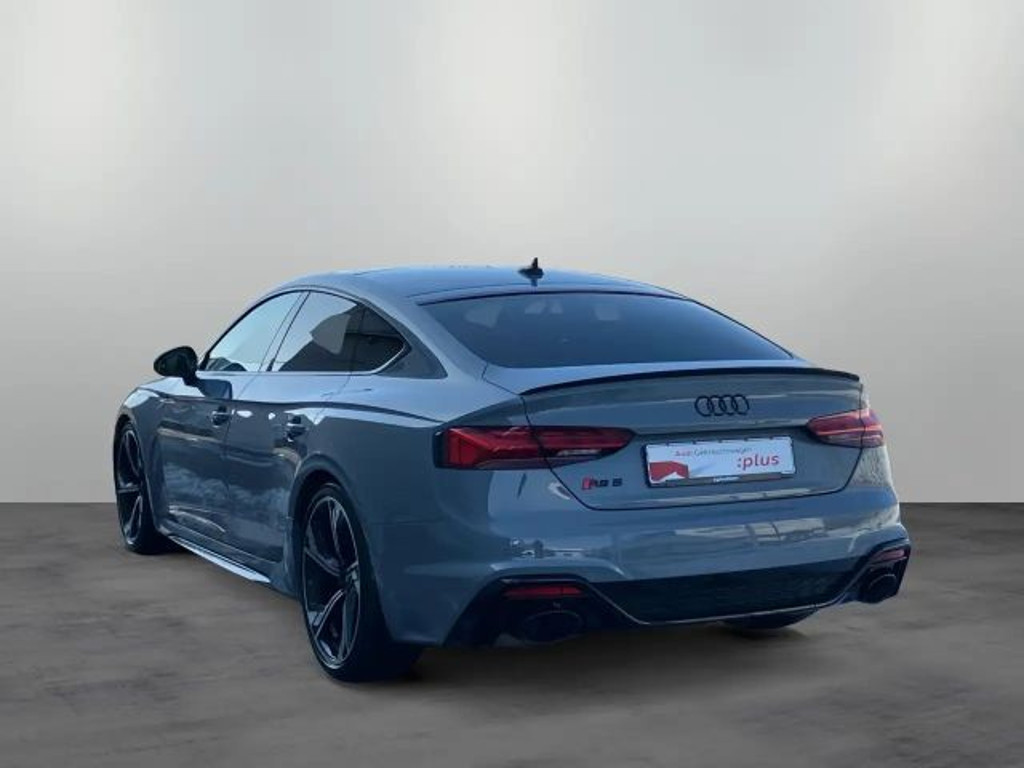 Audi RS5
