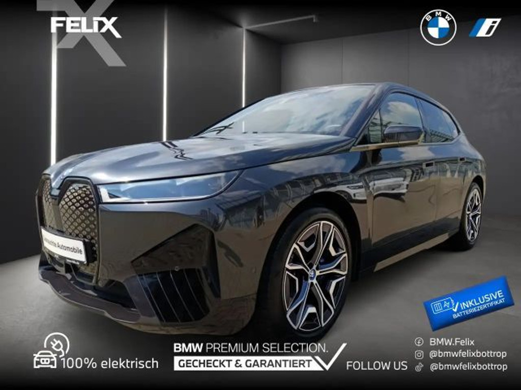 BMW iX