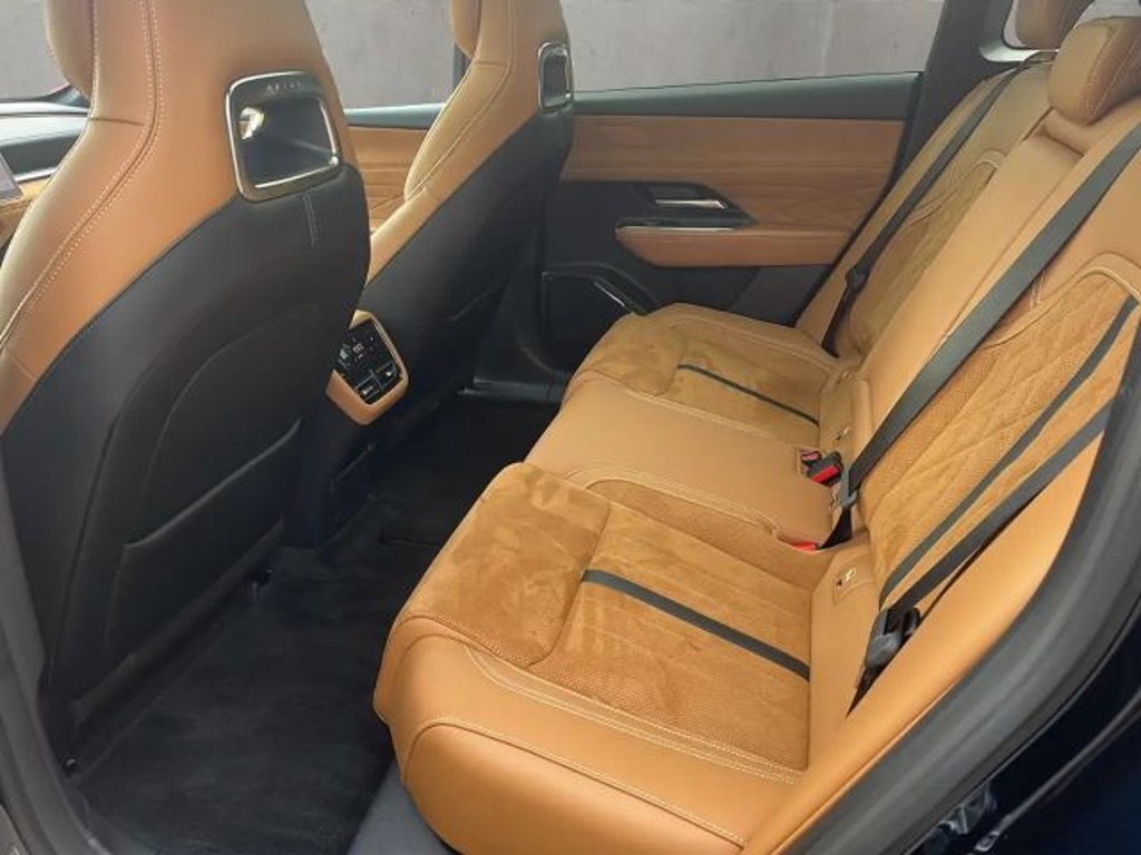 Mazda 6e