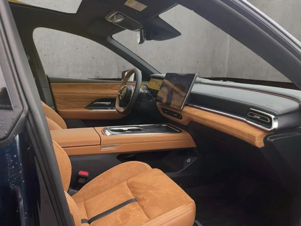 Mazda 6e