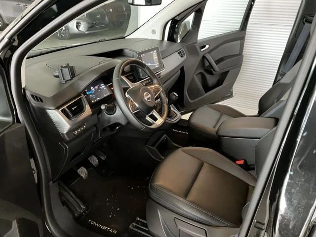 Nissan Townstar