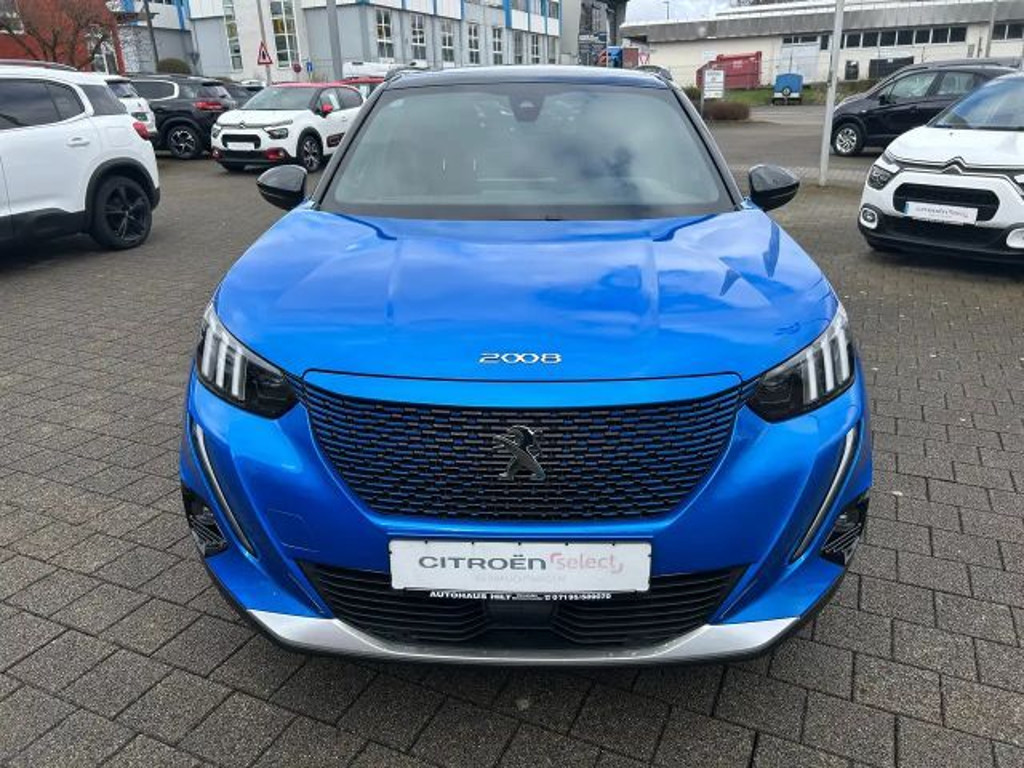 Peugeot e-2008