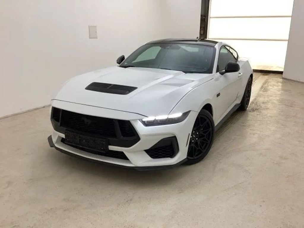 Ford Mustang 2024 Benzine