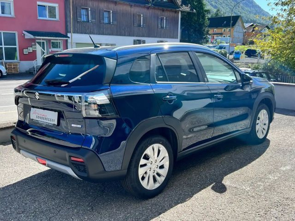 Suzuki S-Cross