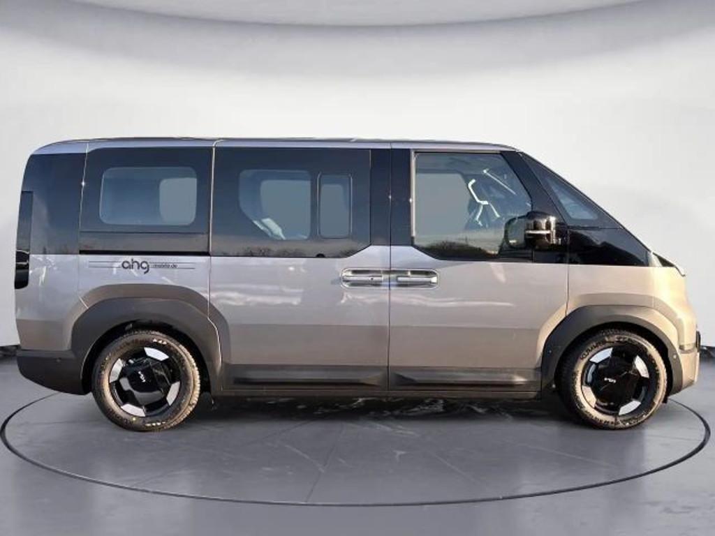 Kia PV5 Passenger