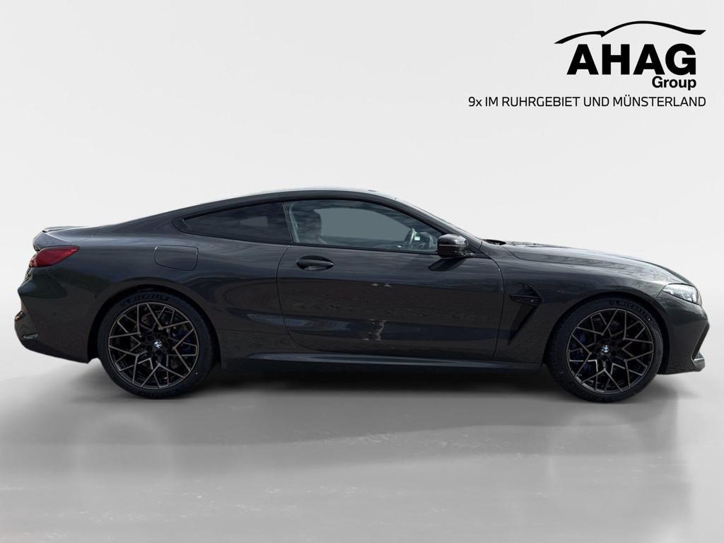 BMW M8