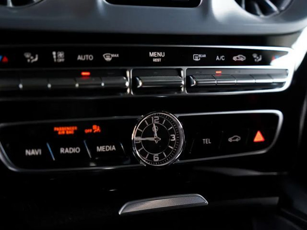 Mercedes-Benz G-Klasse