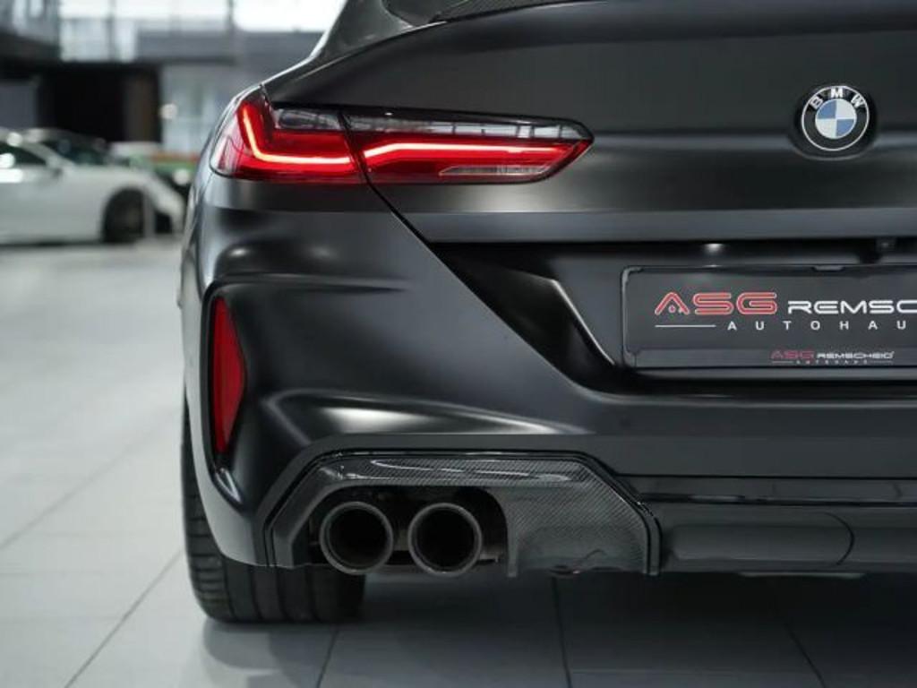 BMW M8