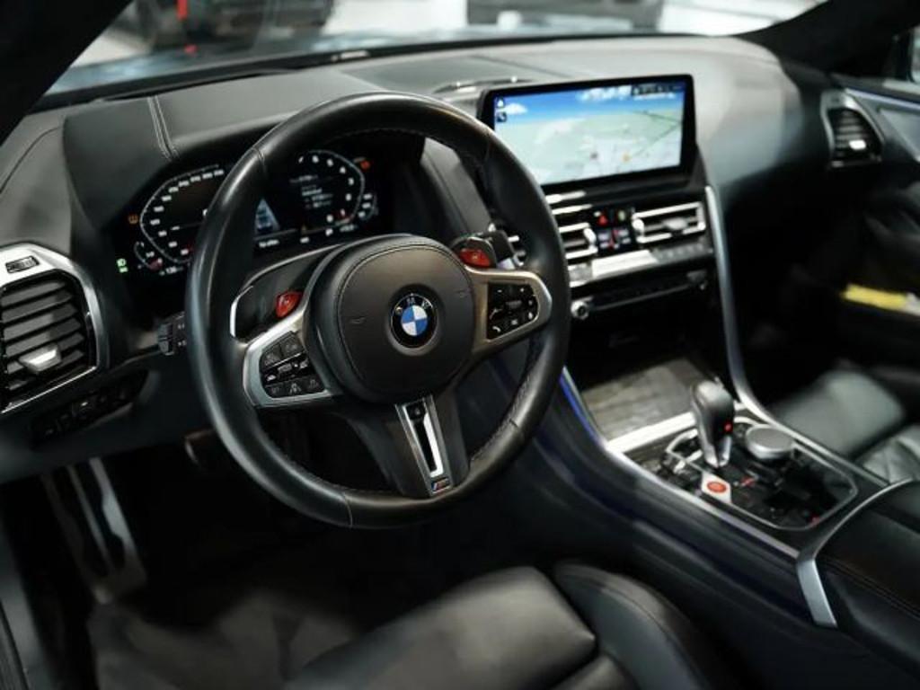 BMW M8