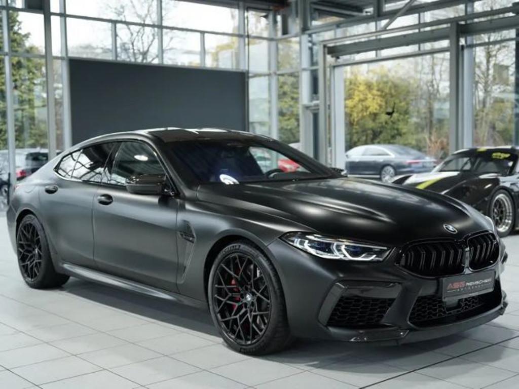 BMW M8