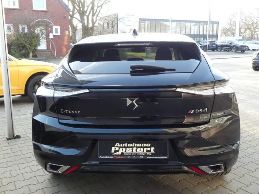 DS DS 4