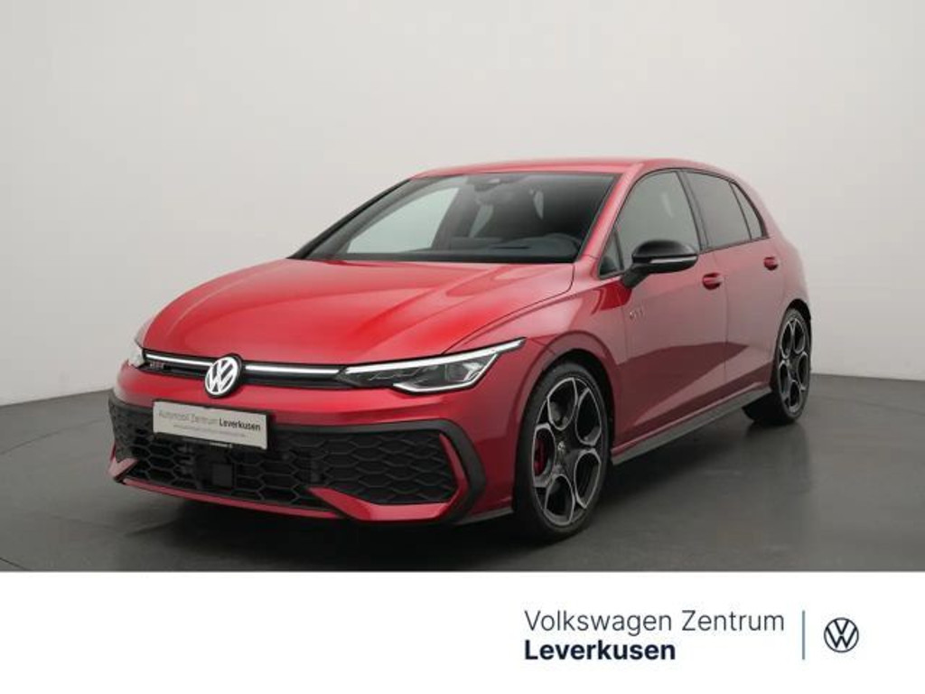 Volkswagen Golf 2025 Benzine