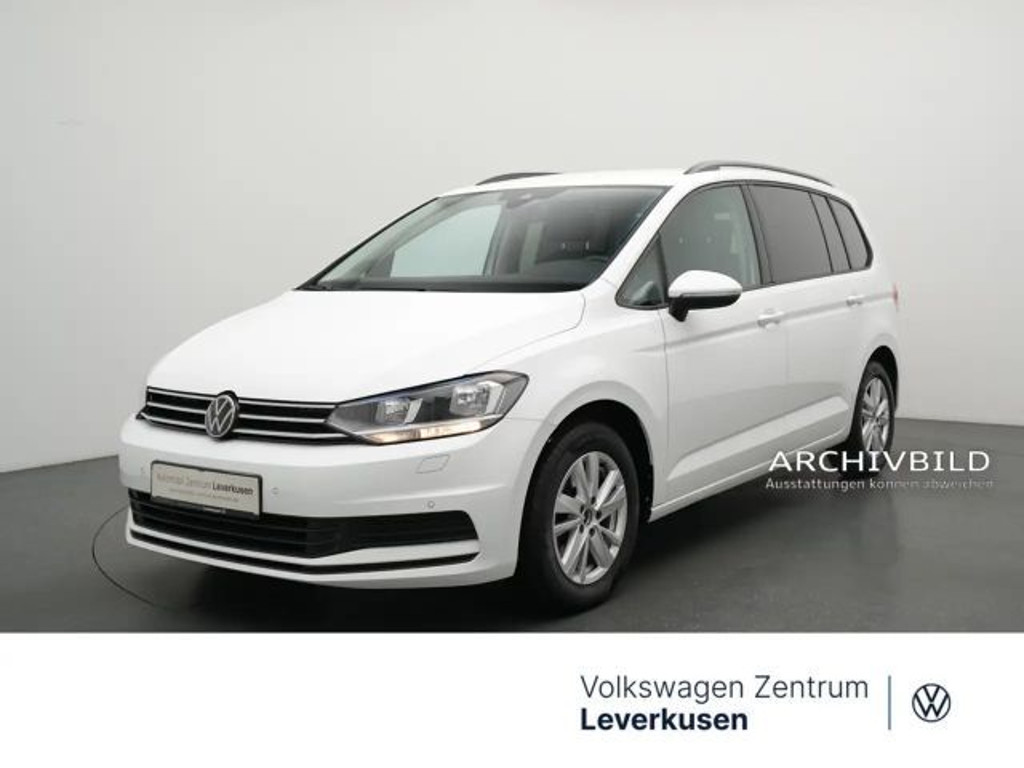 Volkswagen Touran 2023 Benzine