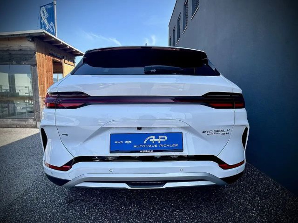 BYD Seal U