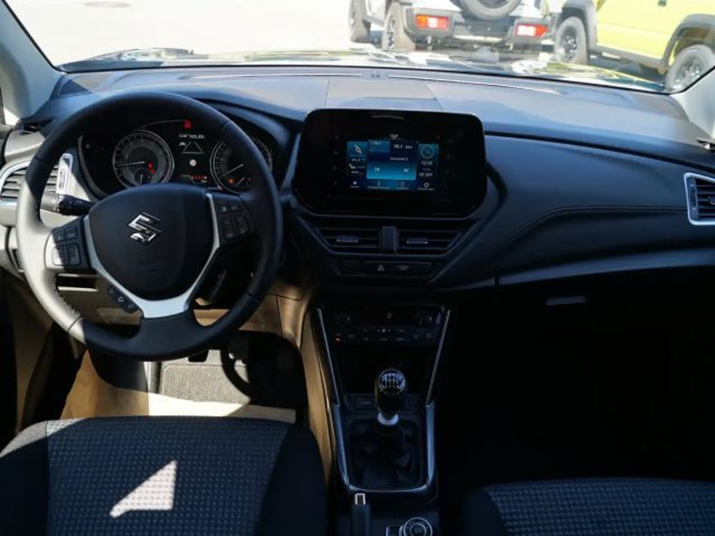 Suzuki S-Cross