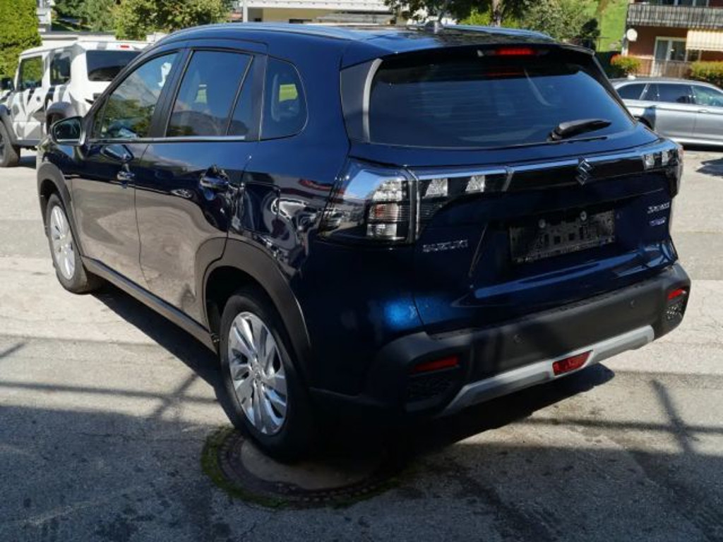 Suzuki S-Cross