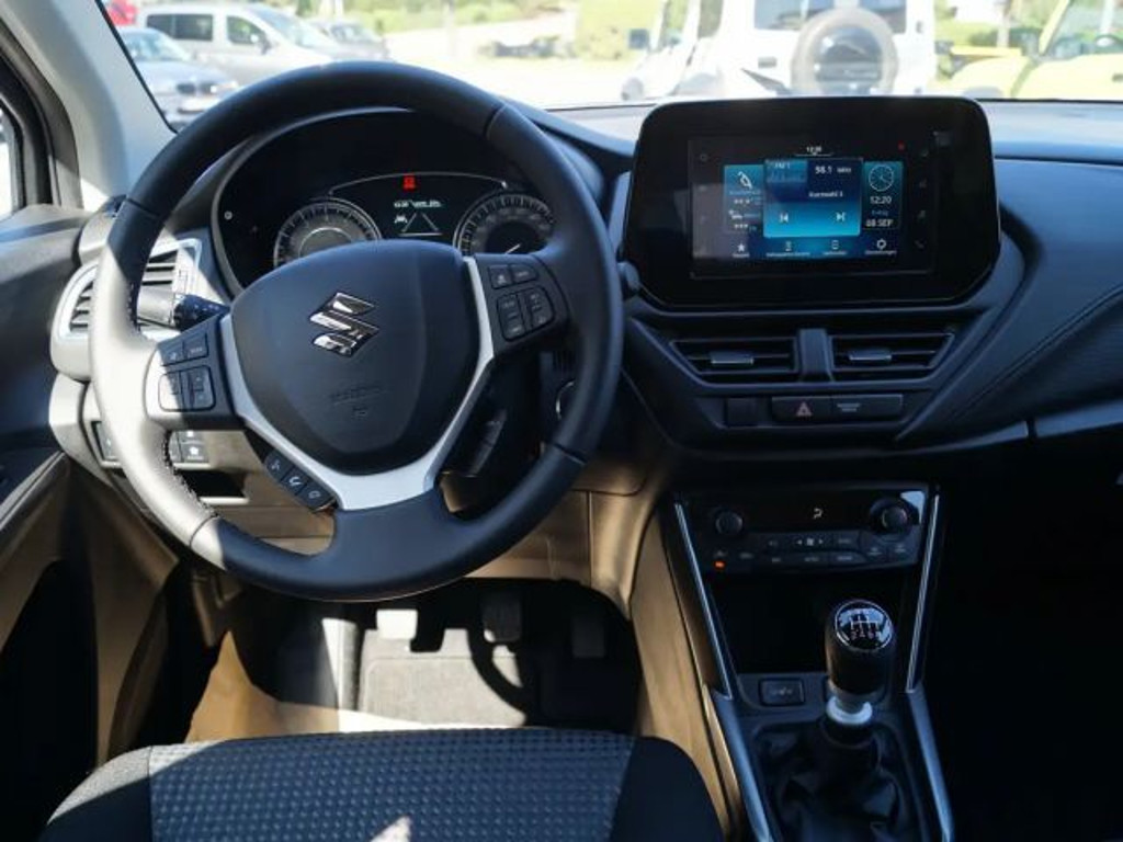 Suzuki S-Cross
