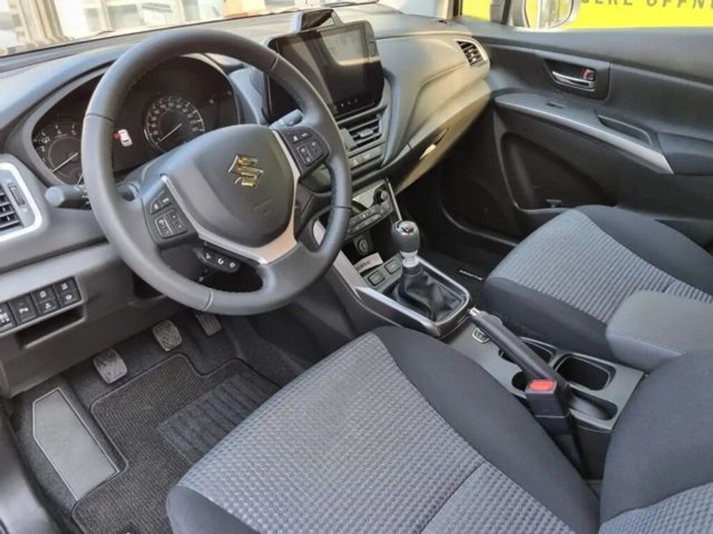 Suzuki S-Cross
