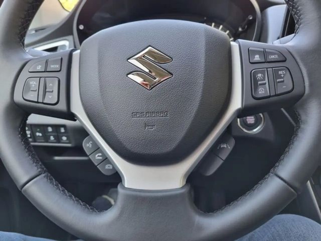 Suzuki S-Cross