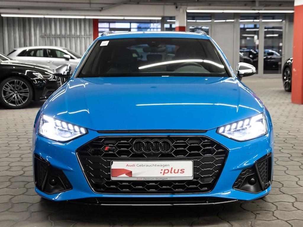Audi S4