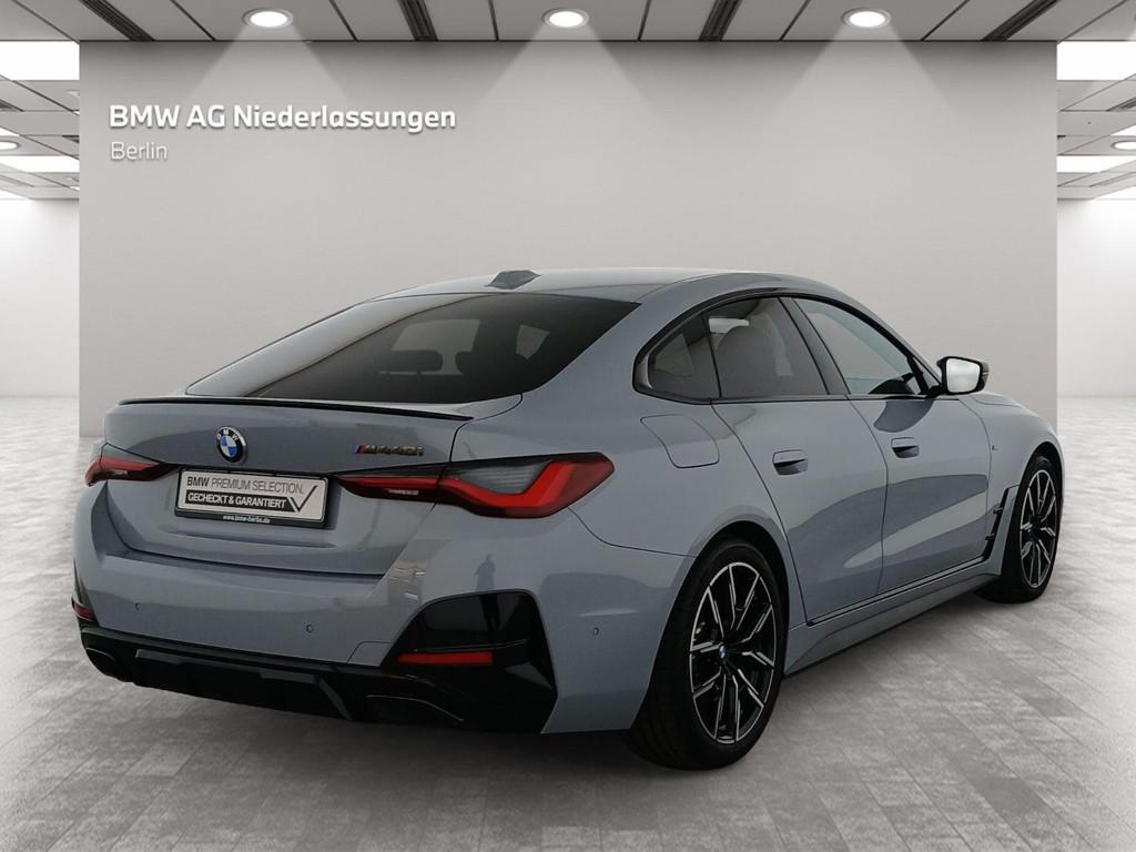 BMW M440