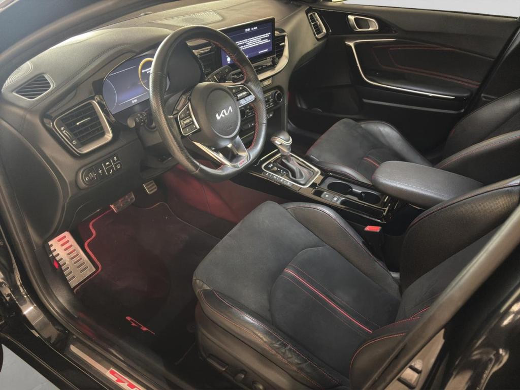 Kia ProCeed
