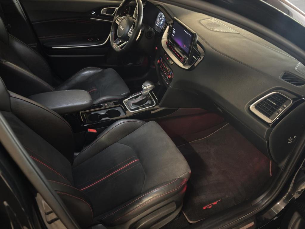 Kia ProCeed