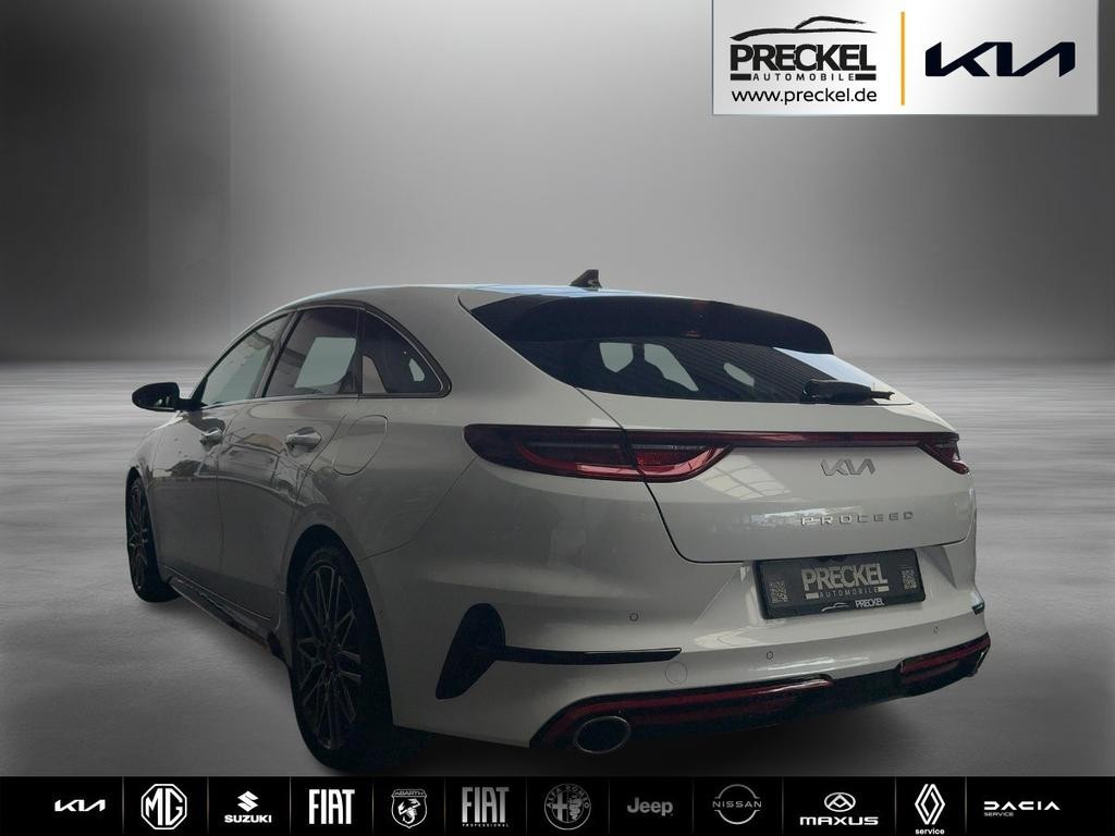 Kia ProCeed