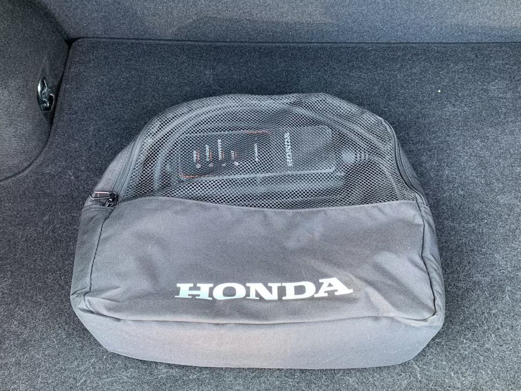 Honda e