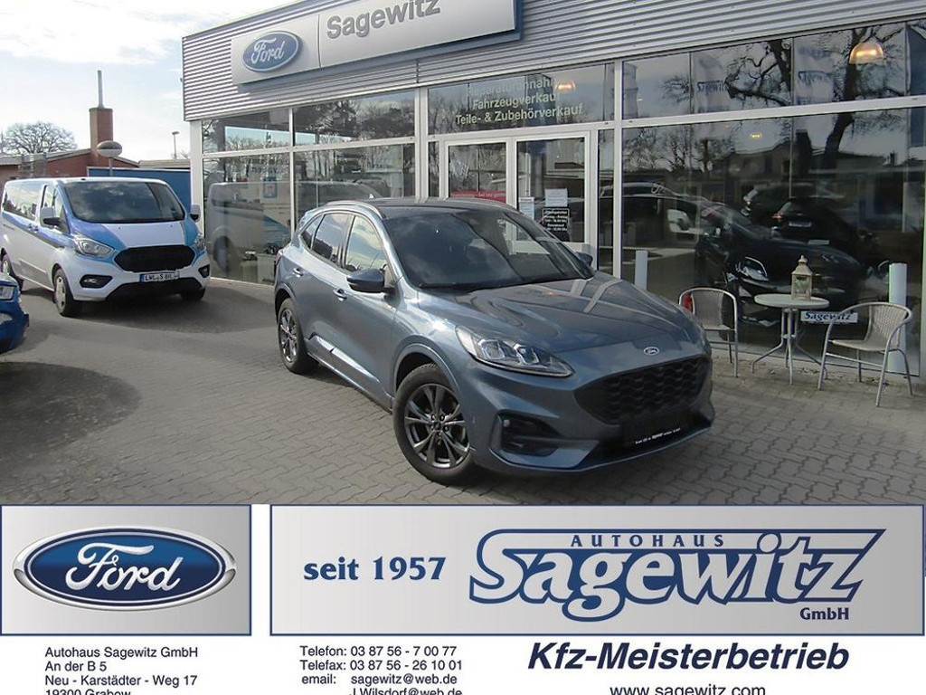 Ford Kuga 2023 Benzine