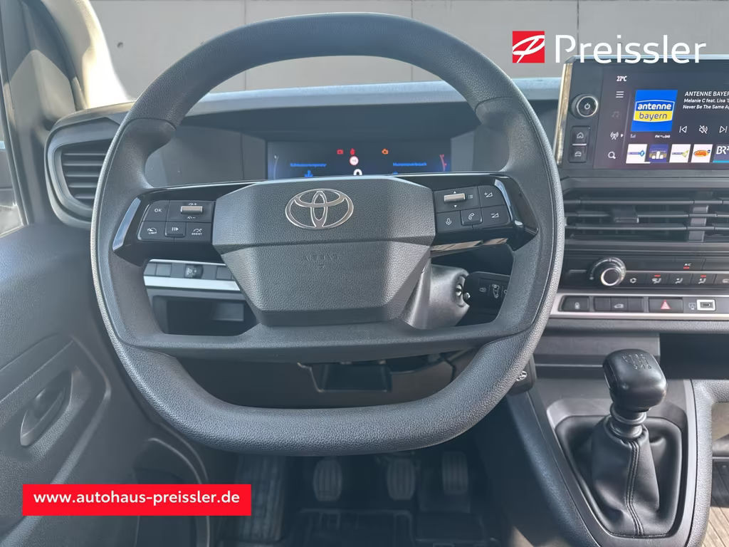 Toyota Proace (Verso)