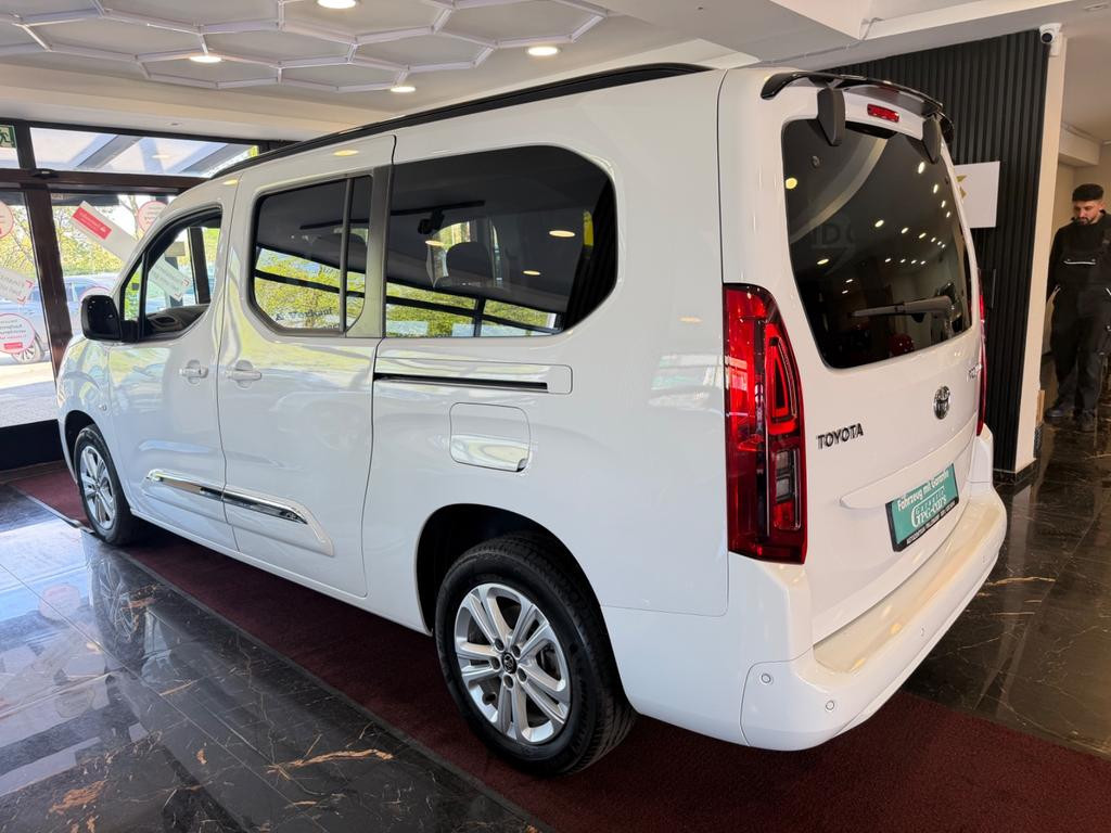 Toyota Proace (Verso)
