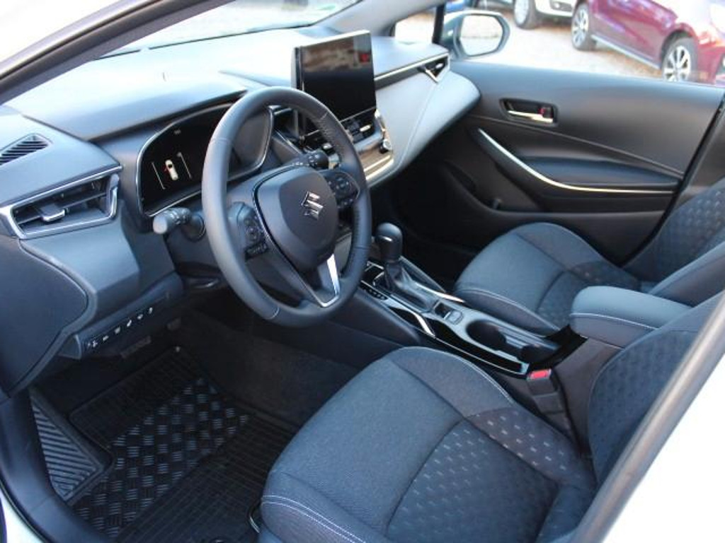 Suzuki Swace