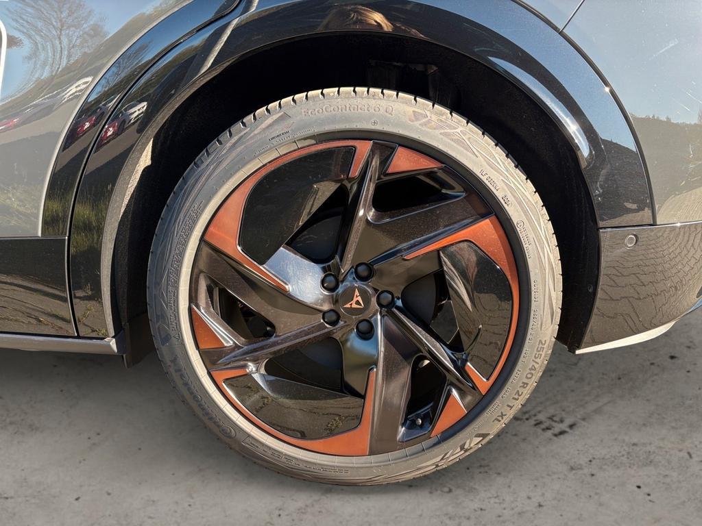 Cupra Tavascan