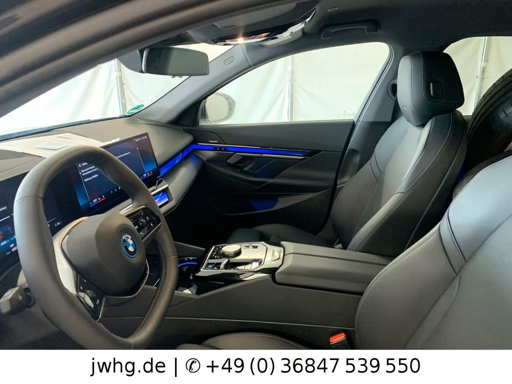 BMW i5