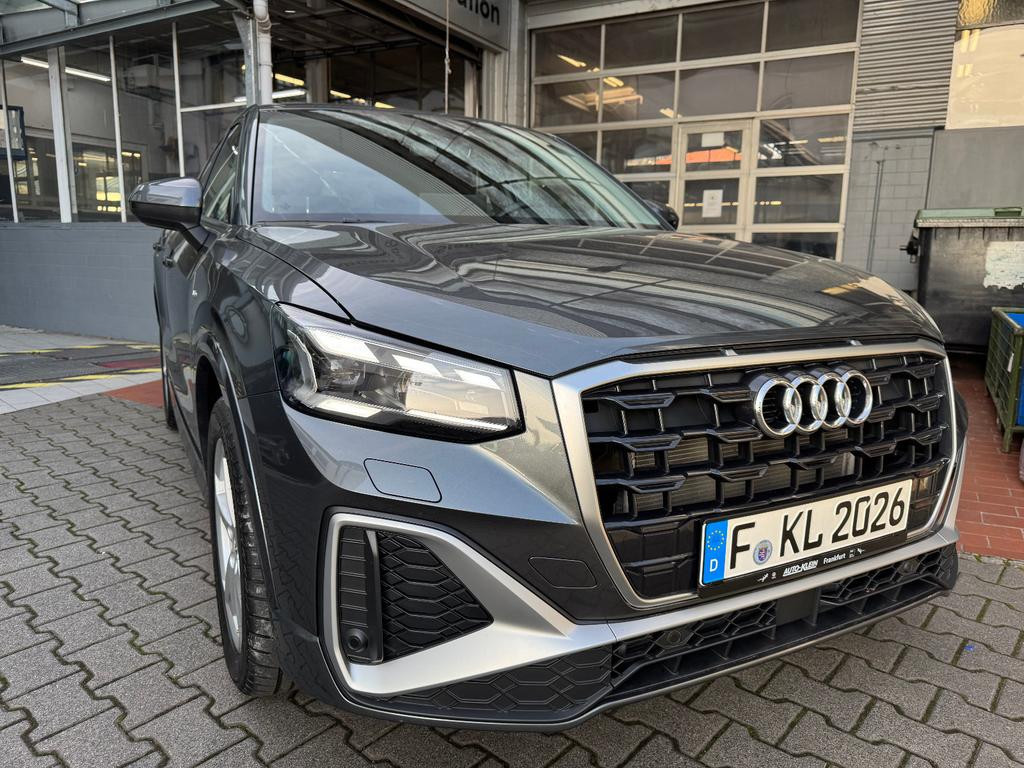 Audi Q2