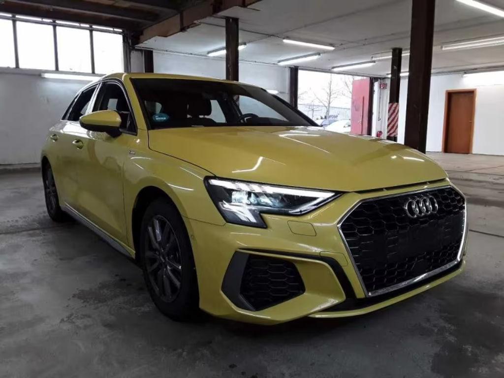 Audi A3 2023 Benzine