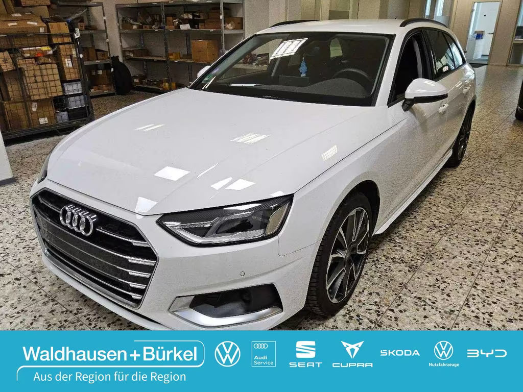 Audi A4 2023 Benzine