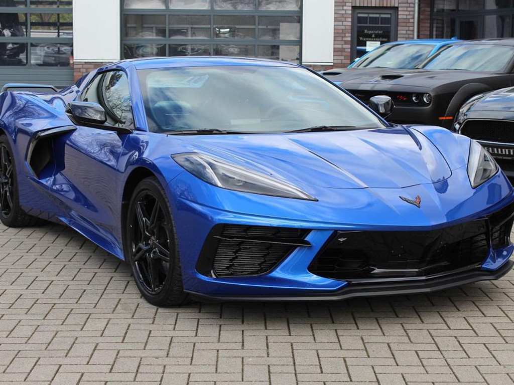 Corvette C8