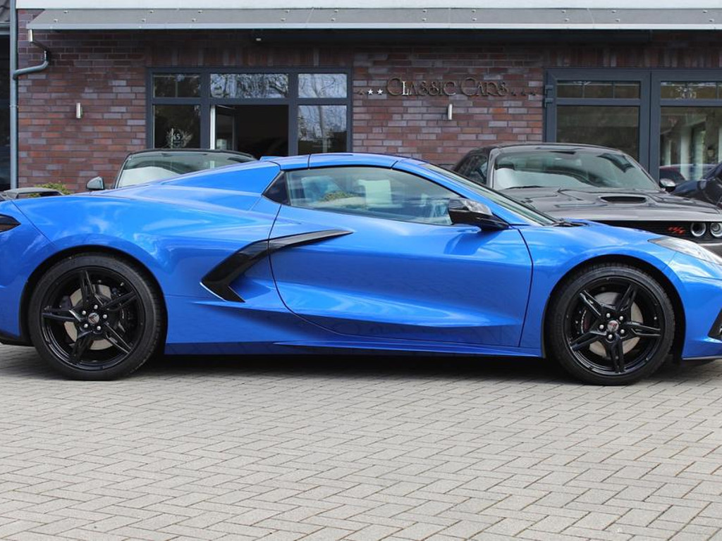 Corvette C8