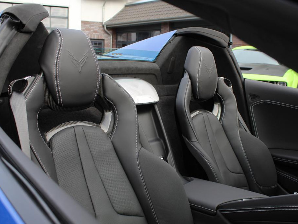 Corvette C8