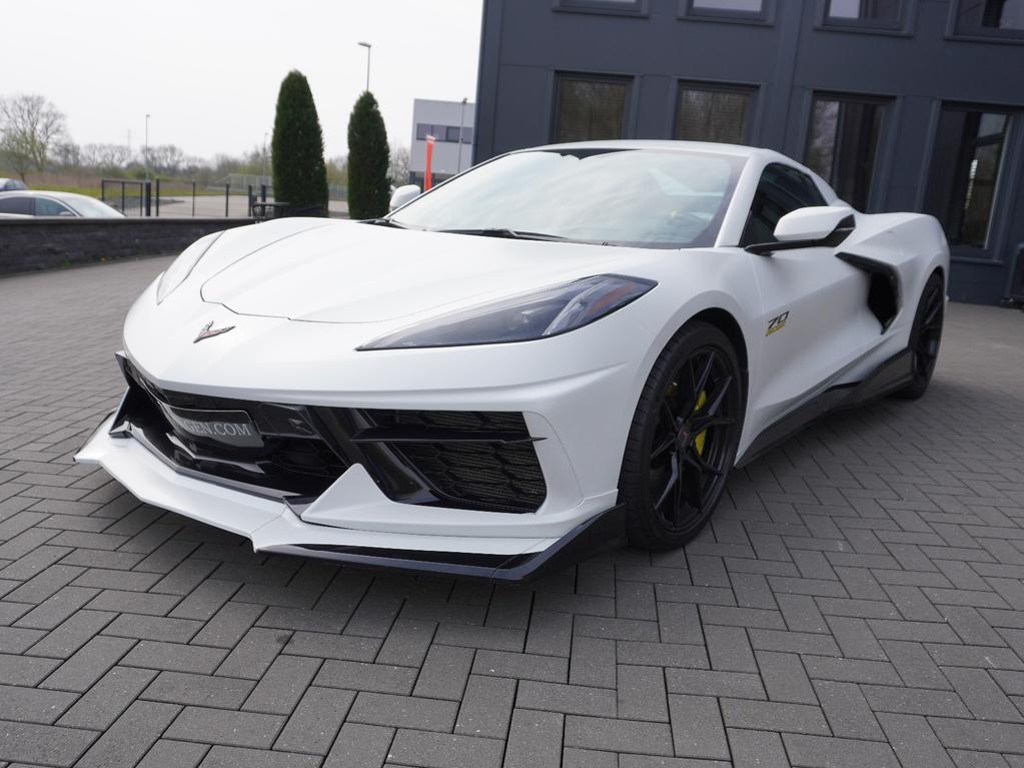 Corvette C8